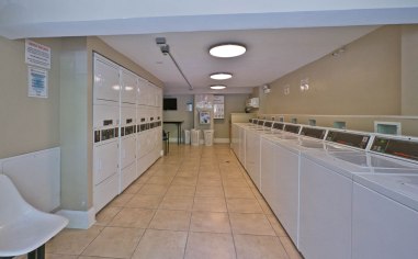 apt-laundry-room